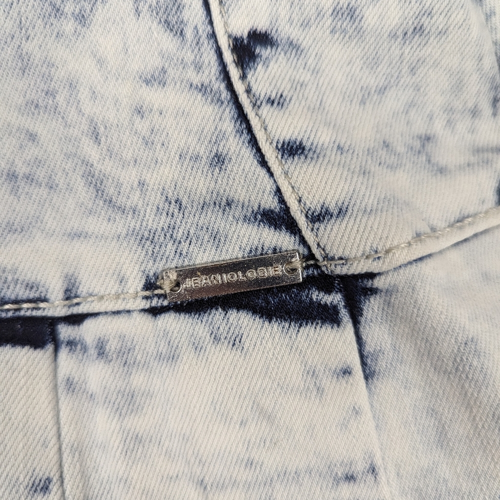 Pleated Acid Wash Mini Skirt - Picture 4 of 4